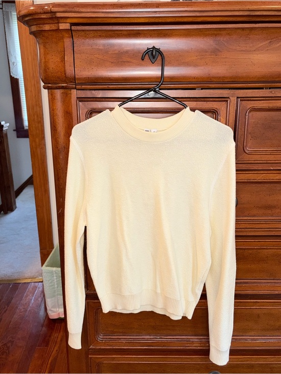 Uniqlo Sweaters - UNIQLO Women's Cream 100% Cotton Crew Neck Sweater XS NWT